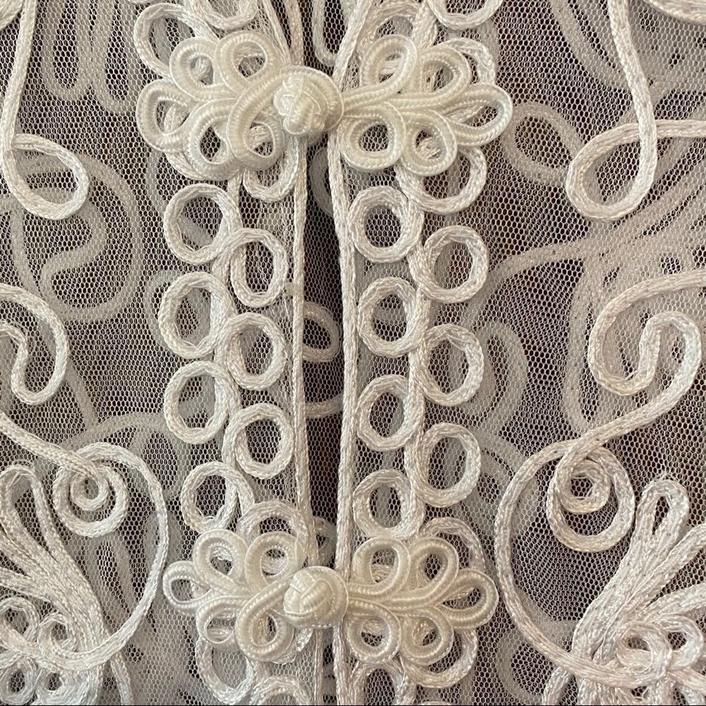Jeannie S NWT Sheer White Lace Long Sleeve Swim Vacation Resort Cover-up - Picture 7 of 10
